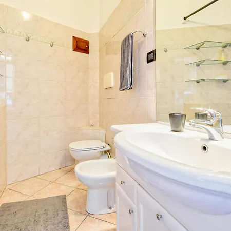 2 Bedroom Amazing Apartment In Genova *