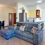 2 Bedroom In Daire