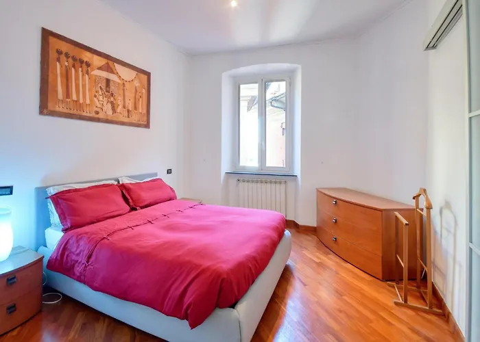 2 Bedroom In *